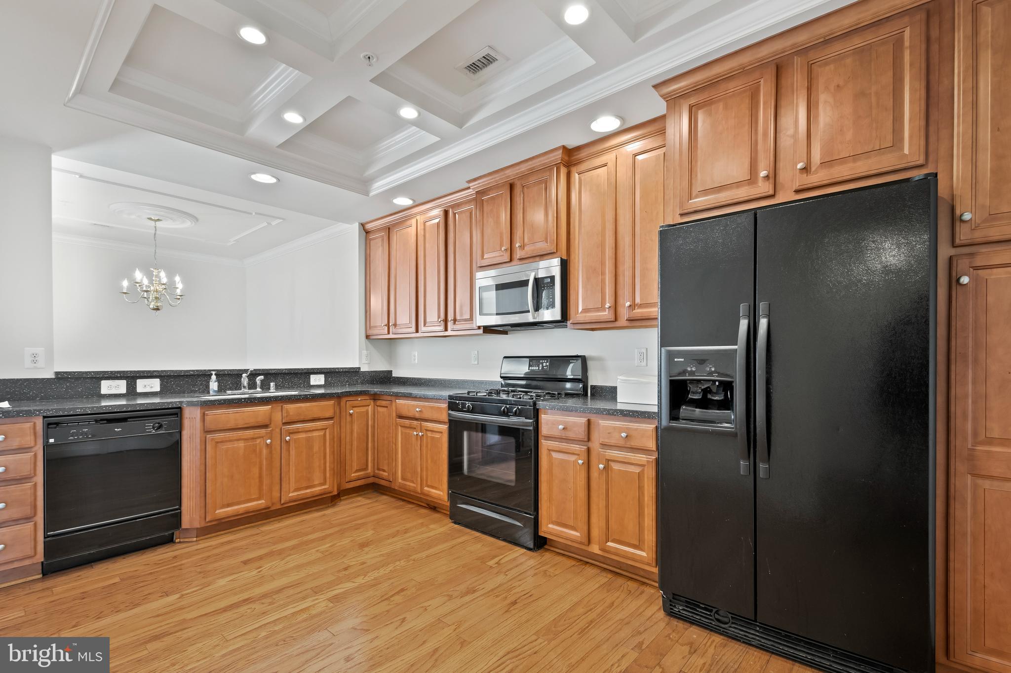 WATERS EDGE - Residential Lease