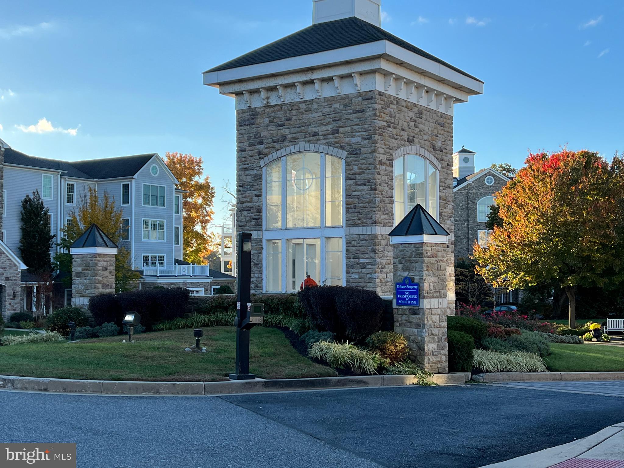 WATERS EDGE - Residential Lease