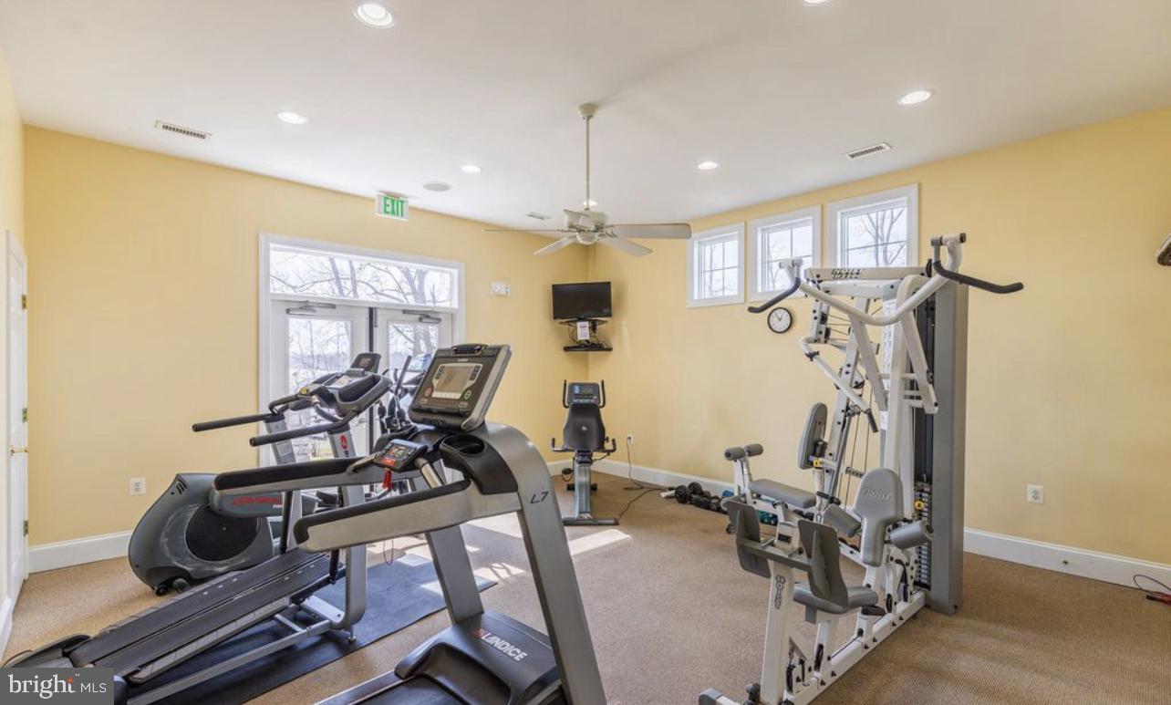 WATERS EDGE - Residential Lease