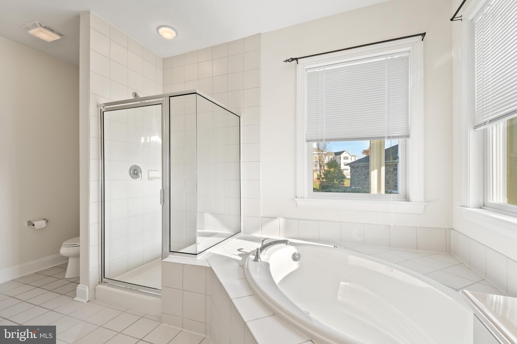 WATERS EDGE - Residential Lease