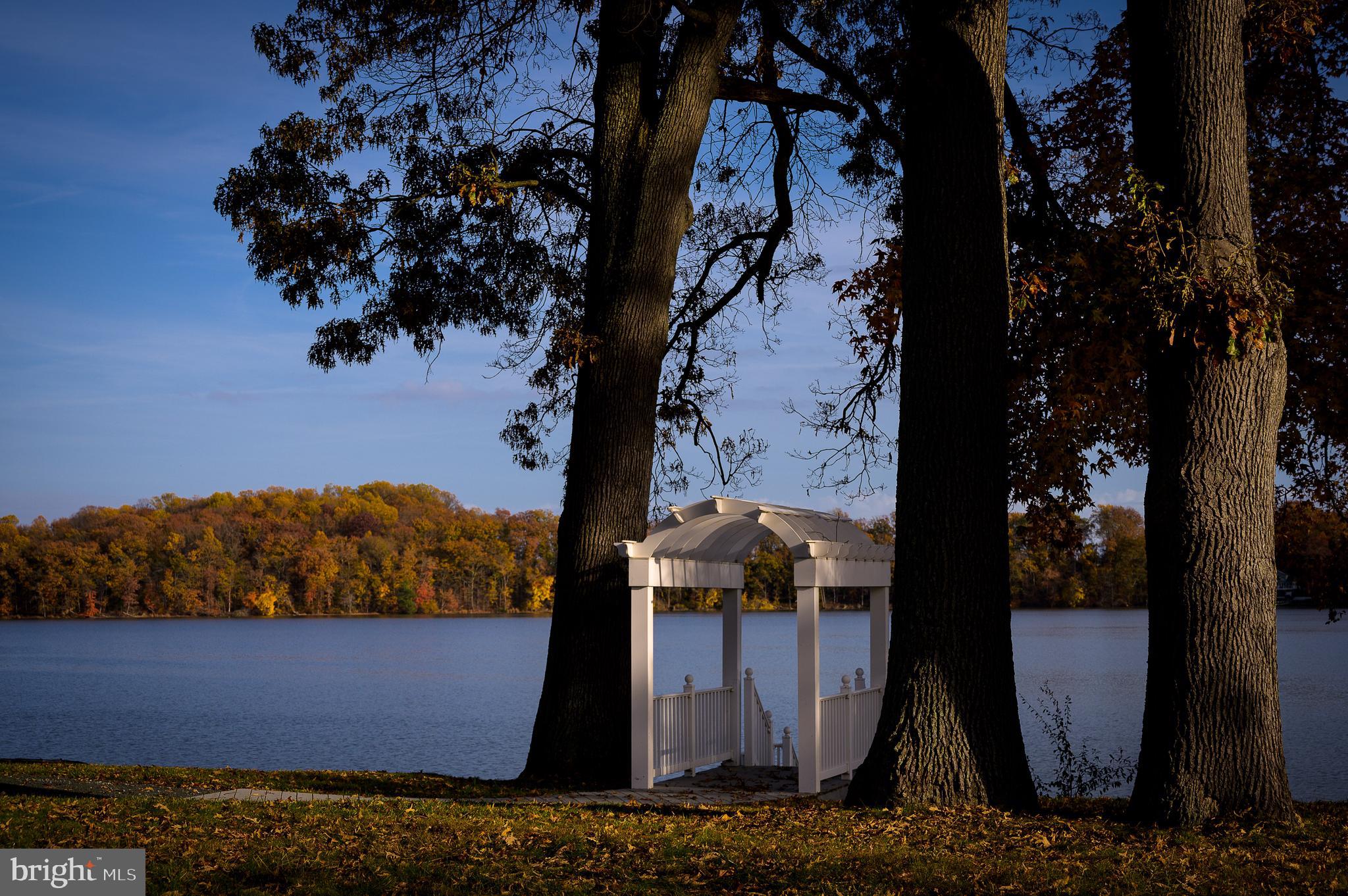 WATERS EDGE - Residential Lease