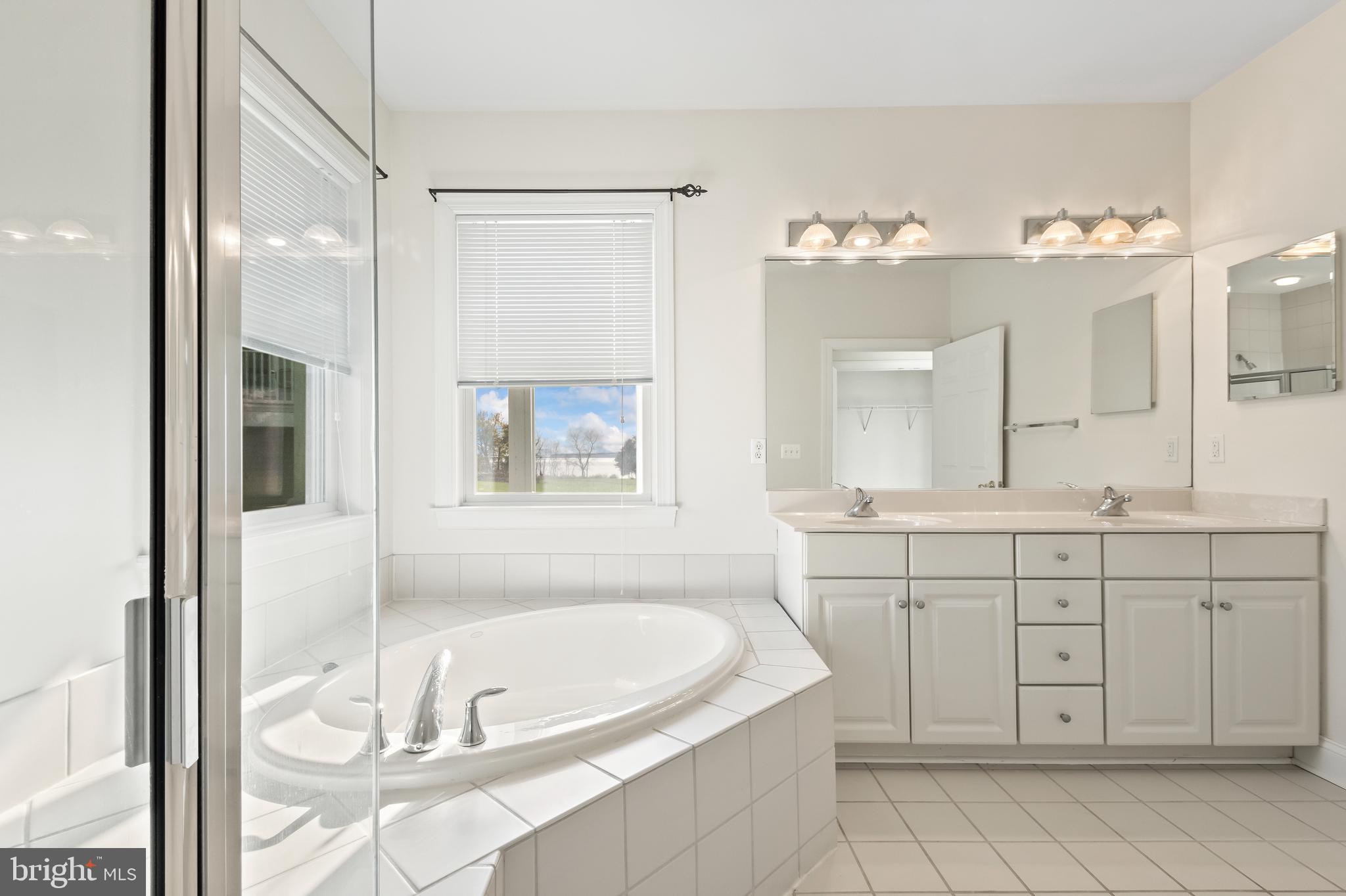 WATERS EDGE - Residential Lease