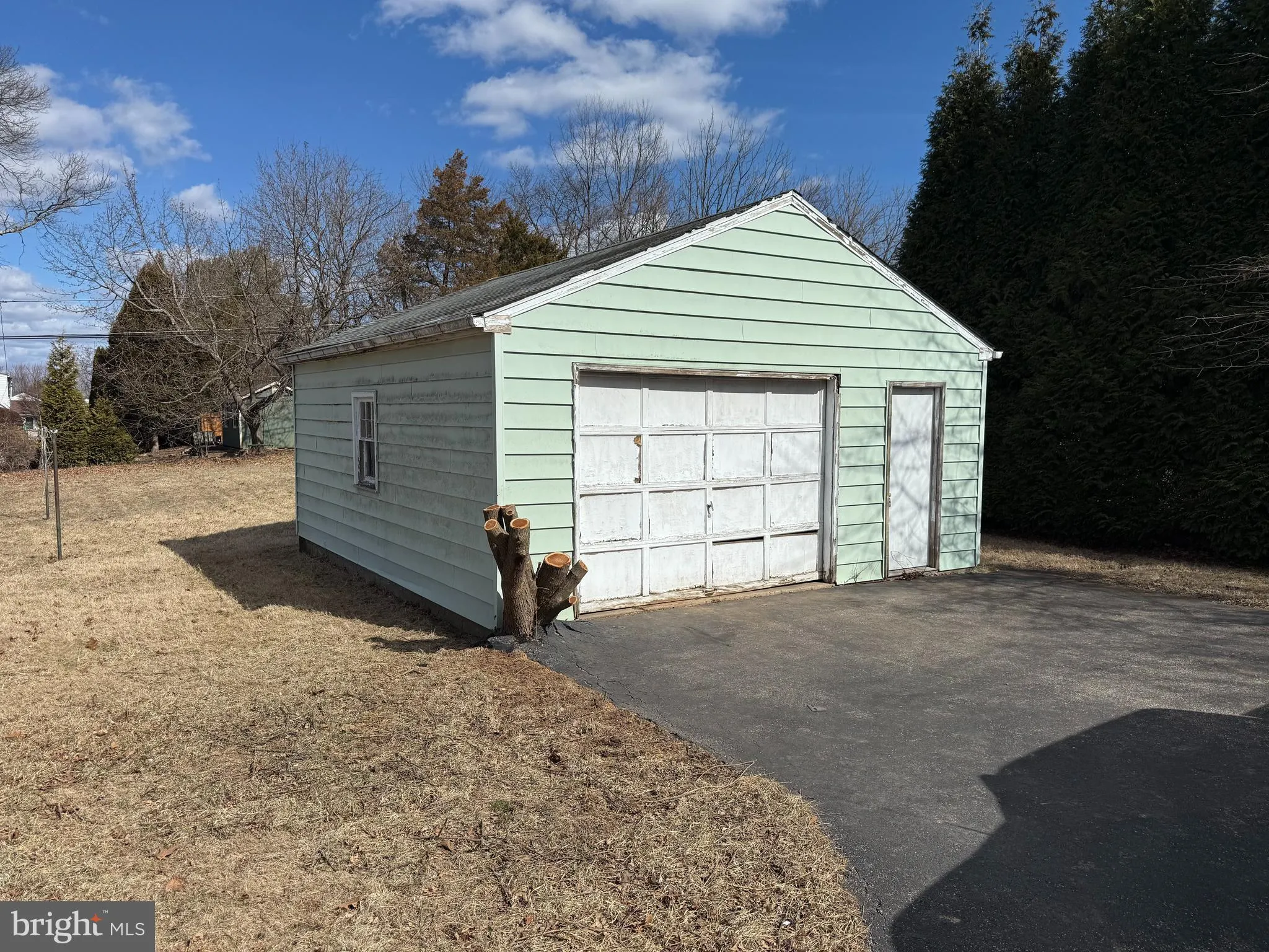 Norristown, Pennsylvania 19403, United States, 3 Bedrooms Bedrooms, ,1 BathroomBathrooms,Residential,Pending,79444