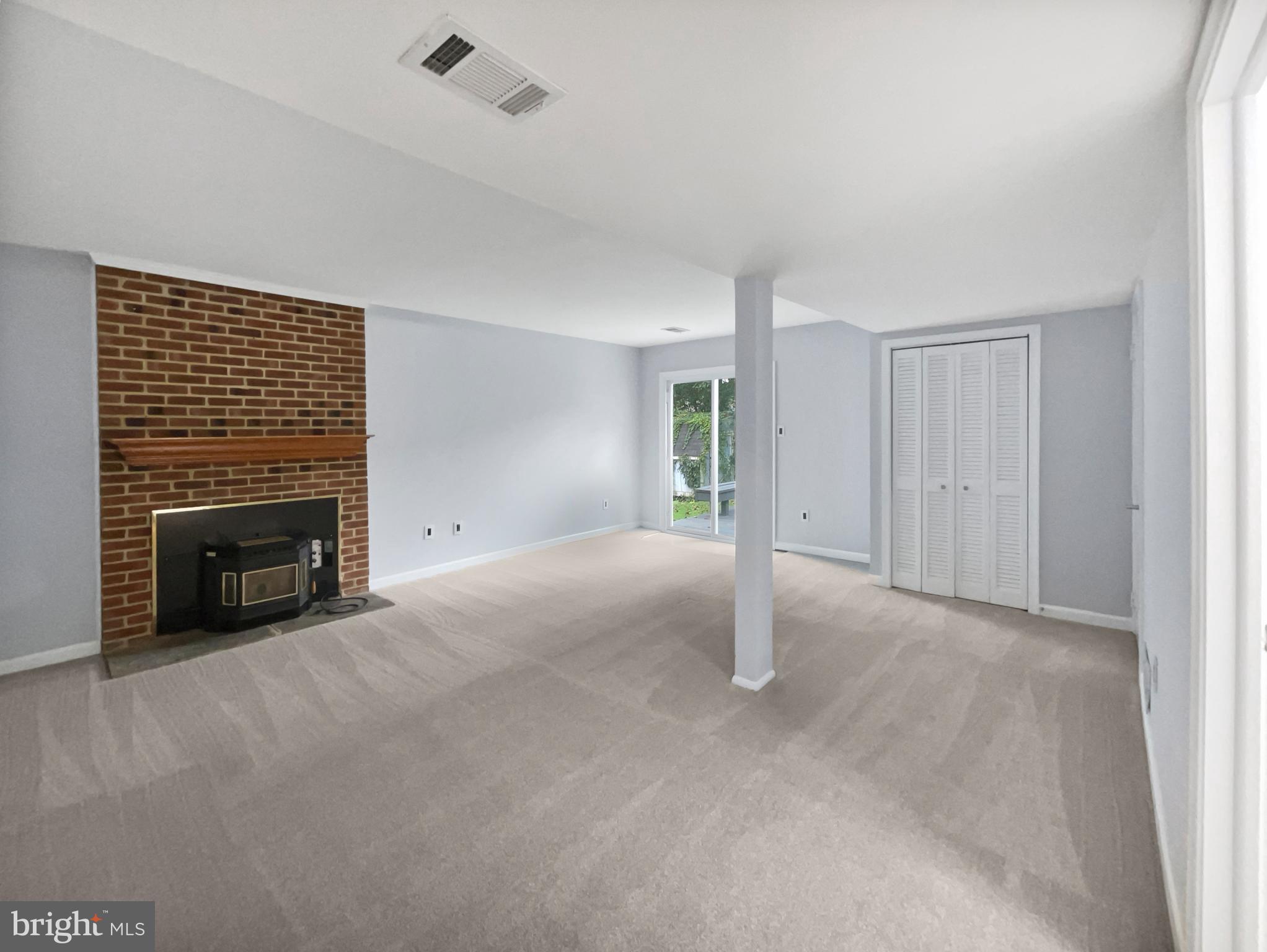 BENT TREE - Residential