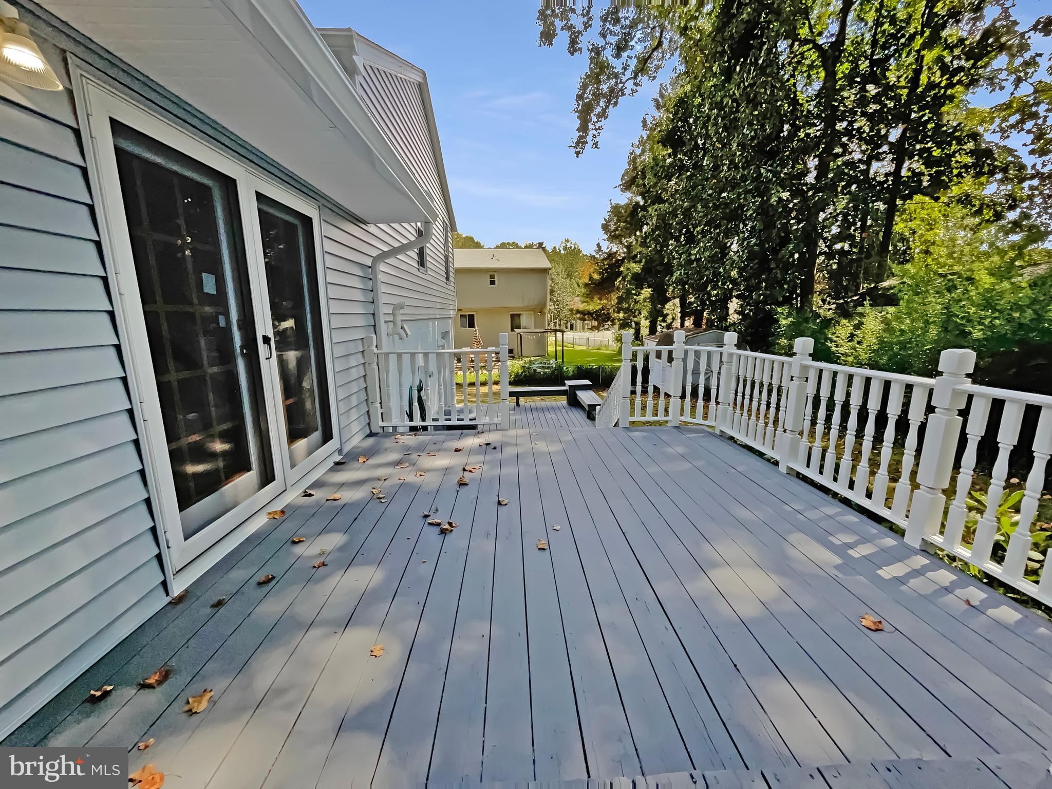 BENT TREE - Residential