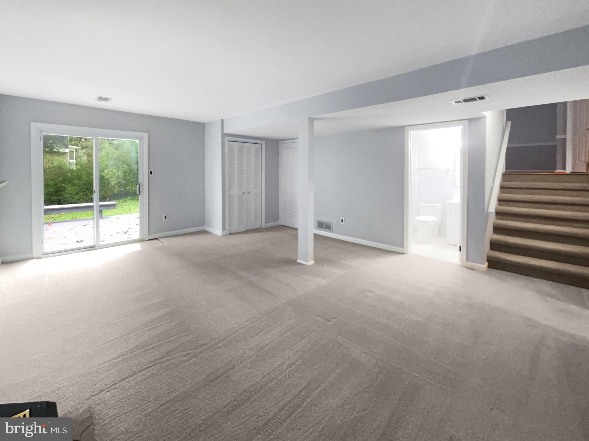 BENT TREE - Residential