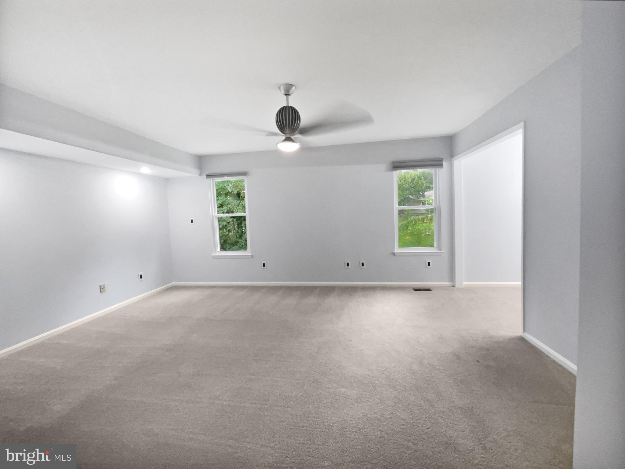 BENT TREE - Residential