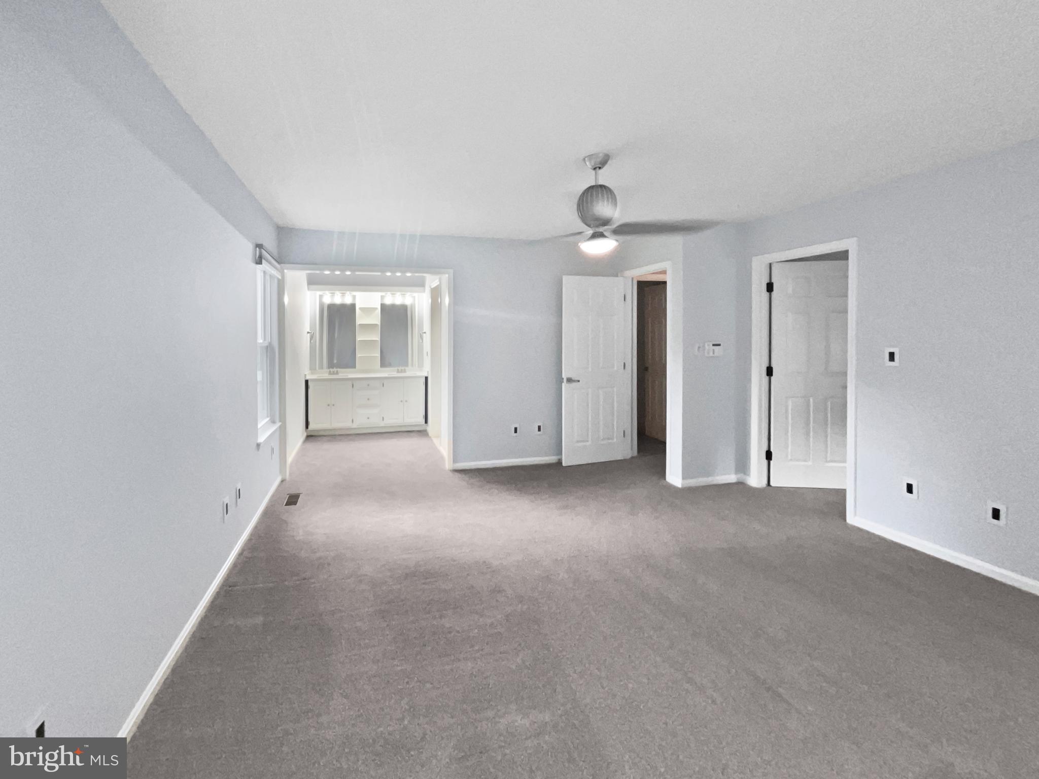 BENT TREE - Residential