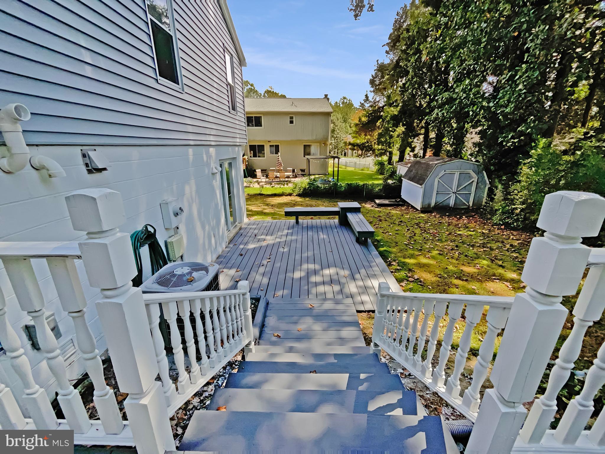 BENT TREE - Residential