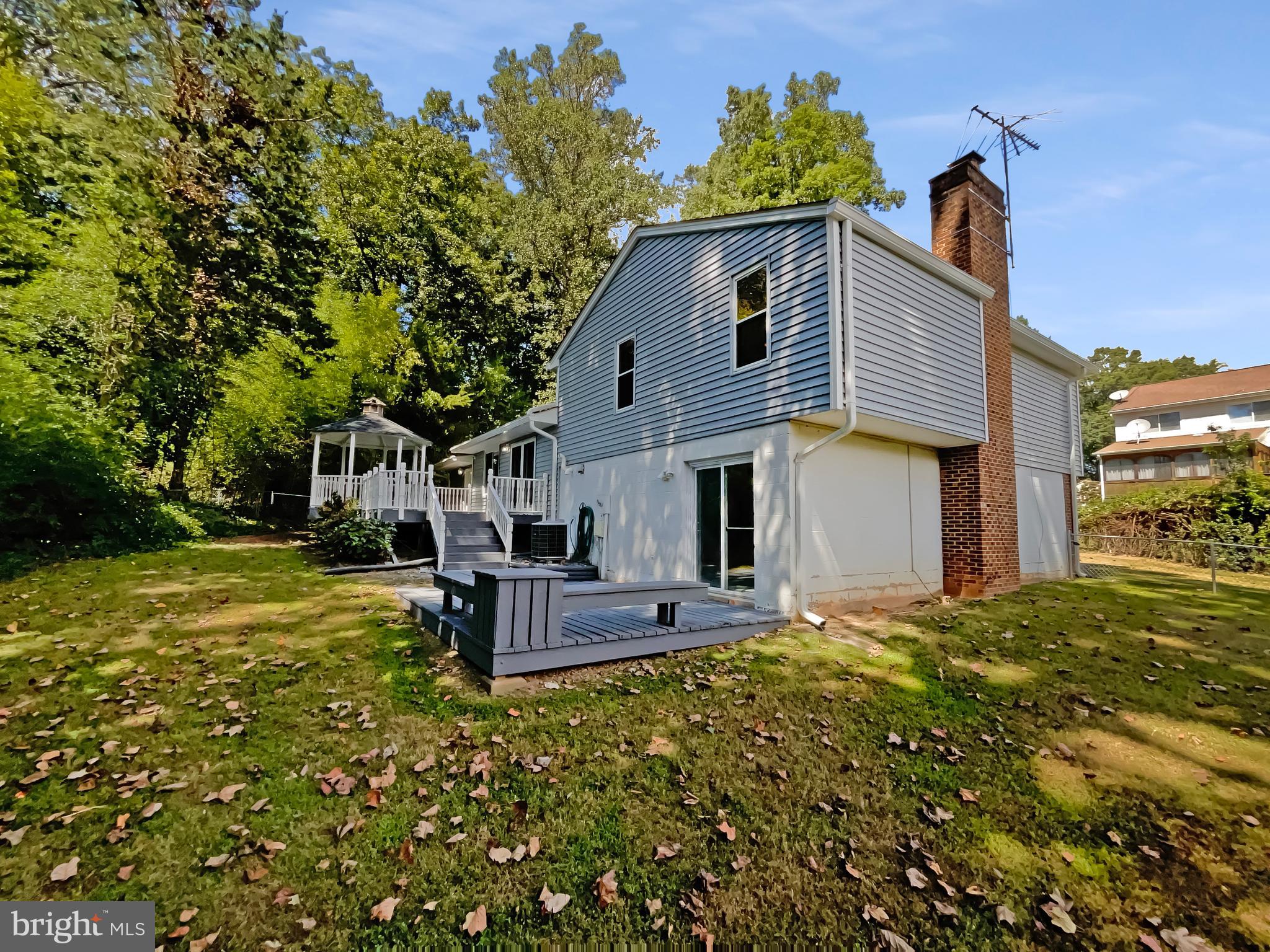 BENT TREE - Residential