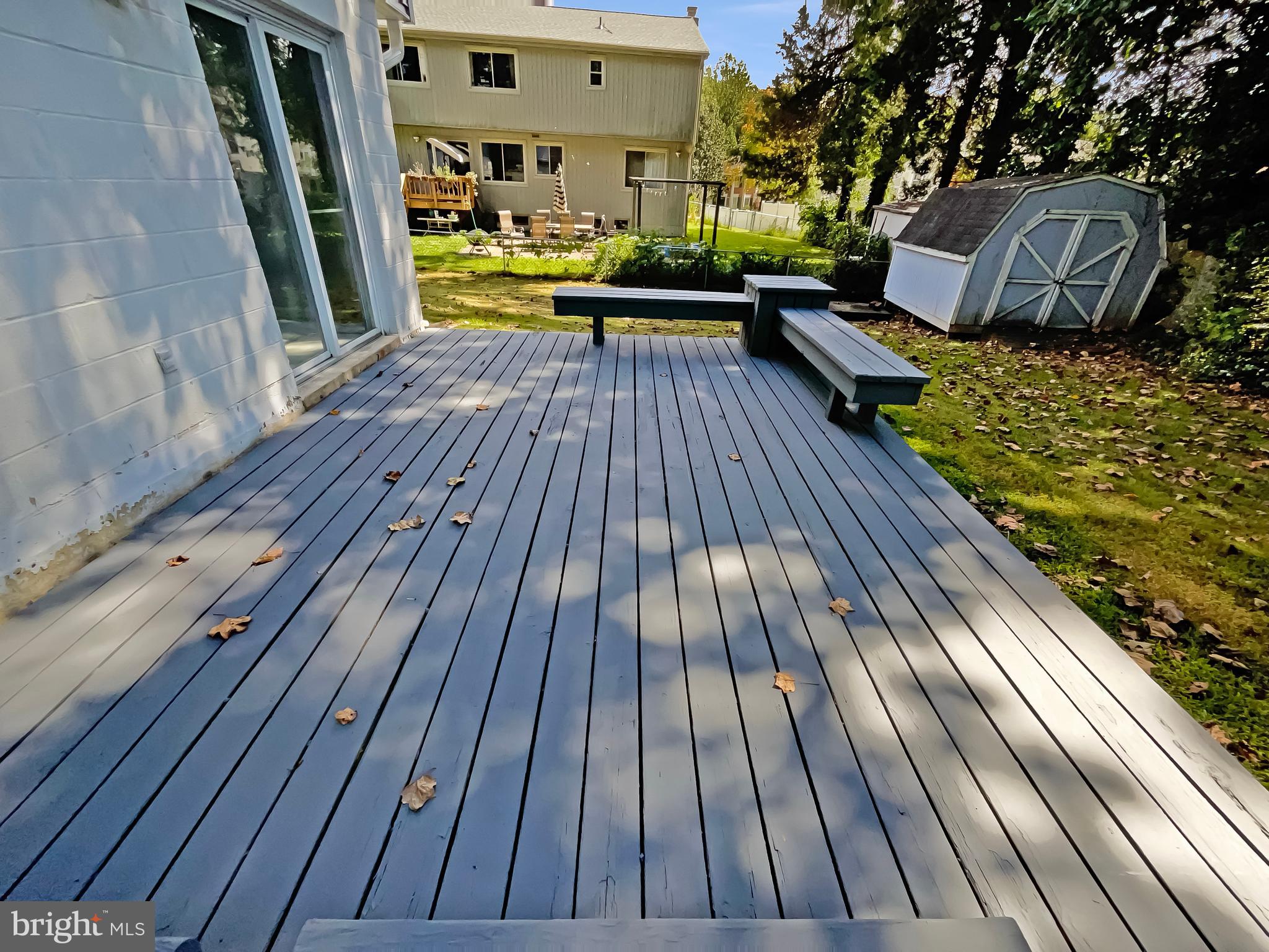 BENT TREE - Residential