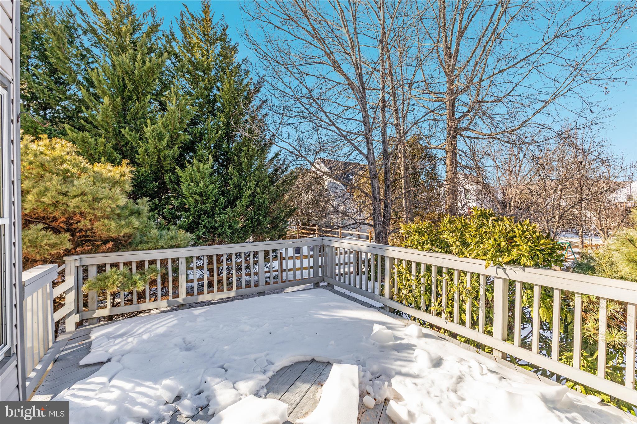 COUNTRYSIDE - Residential