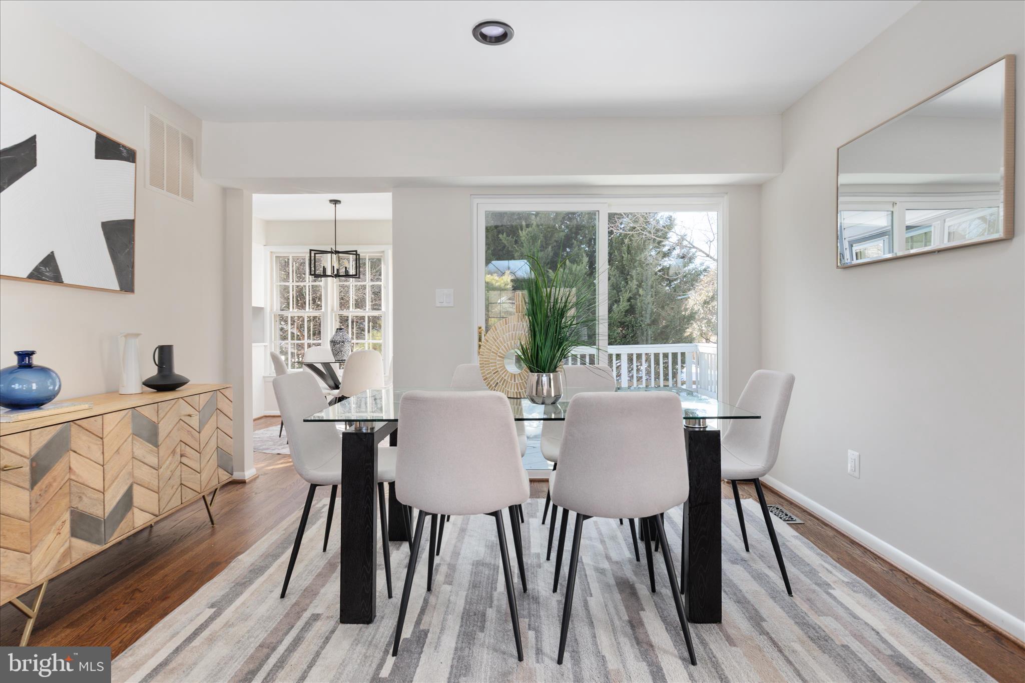 COUNTRYSIDE - Residential