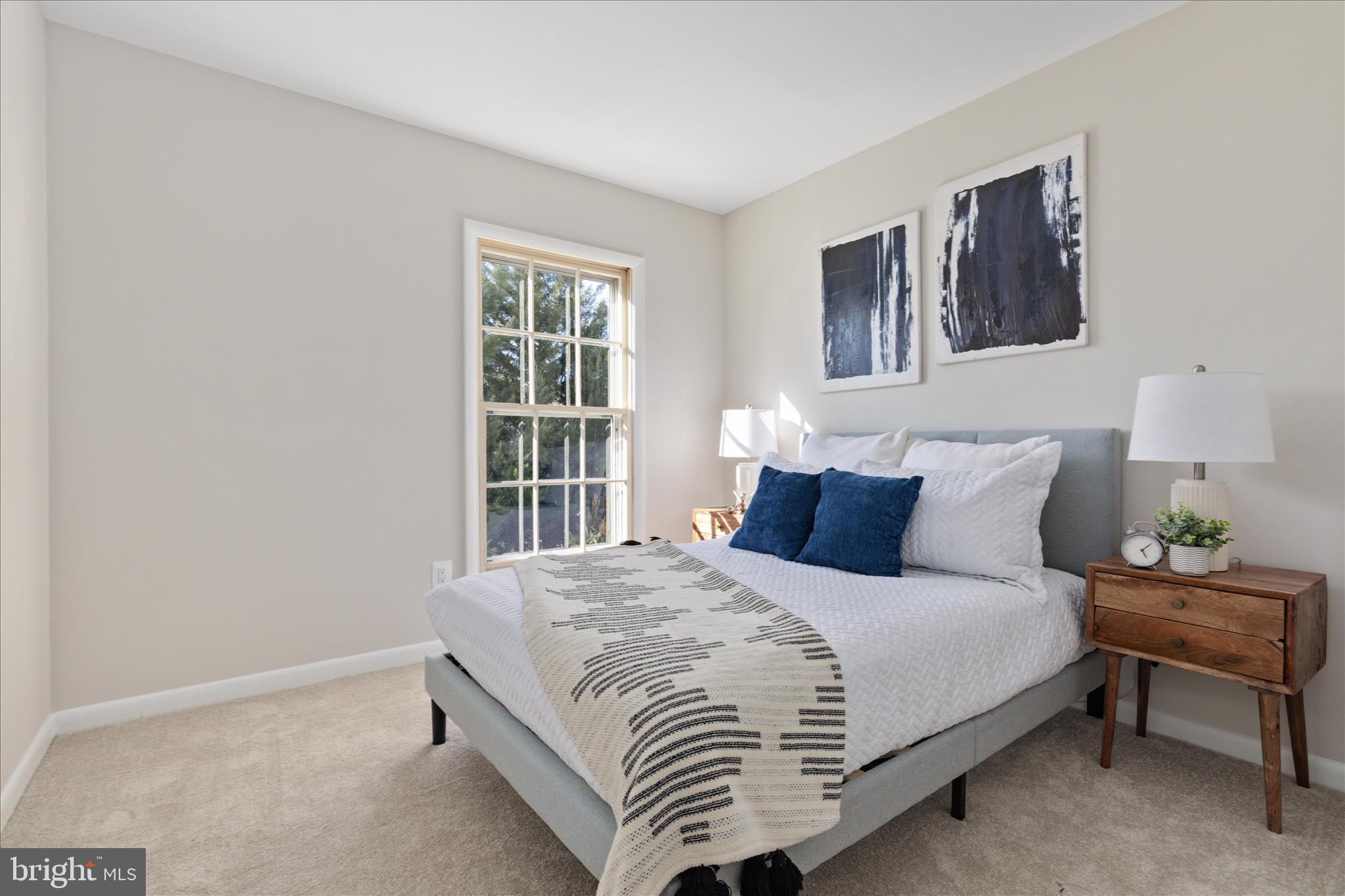 COUNTRYSIDE - Residential