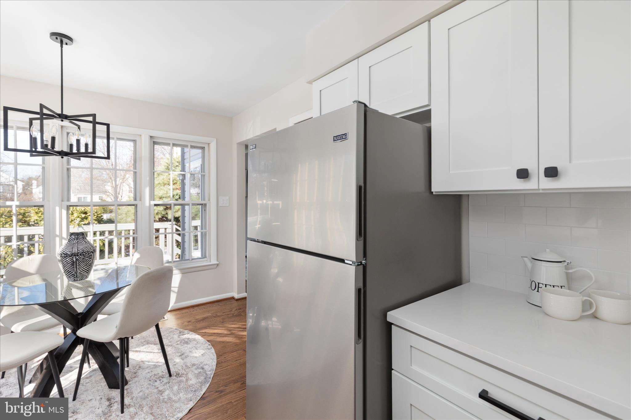 COUNTRYSIDE - Residential