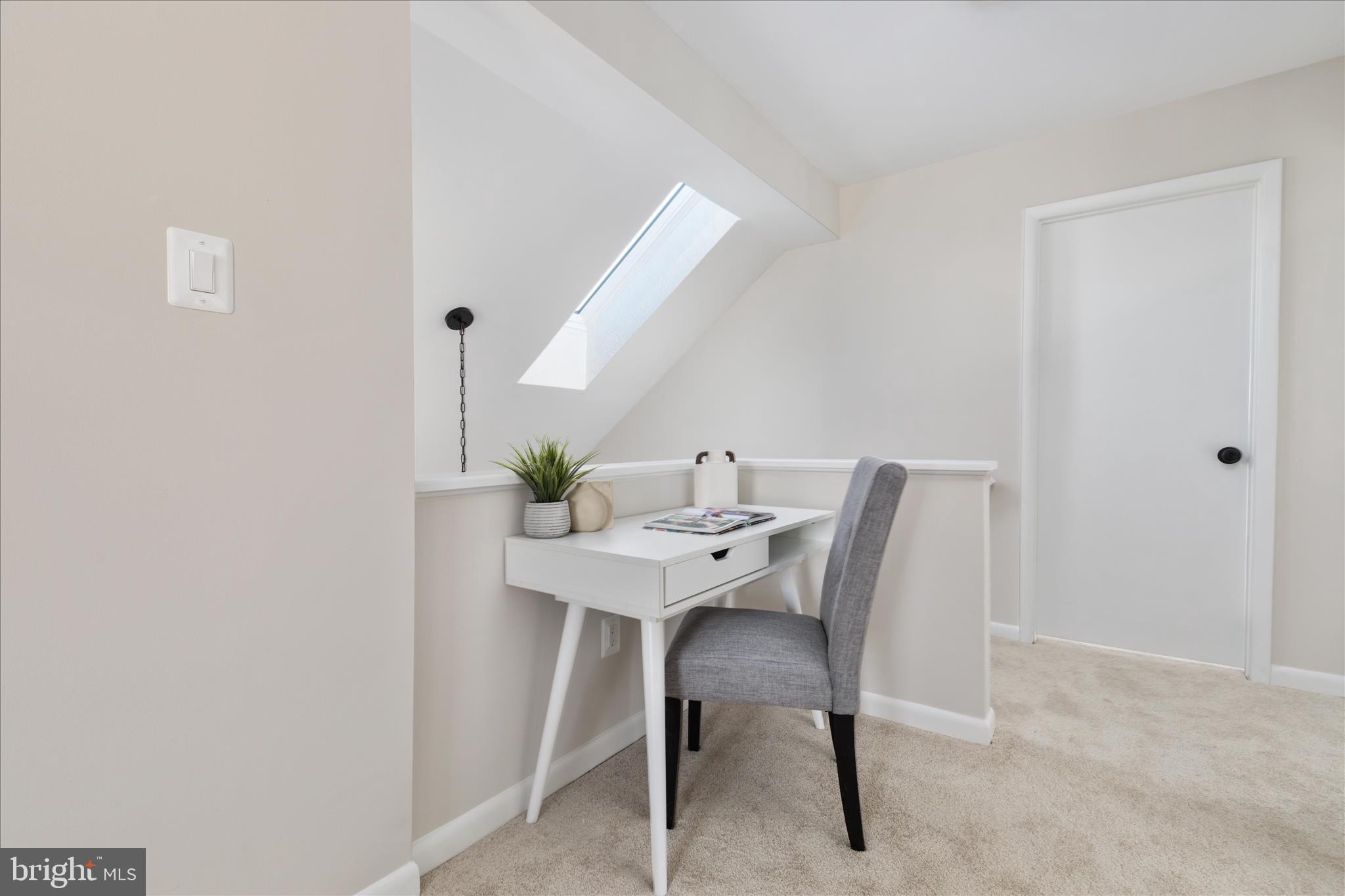 COUNTRYSIDE - Residential