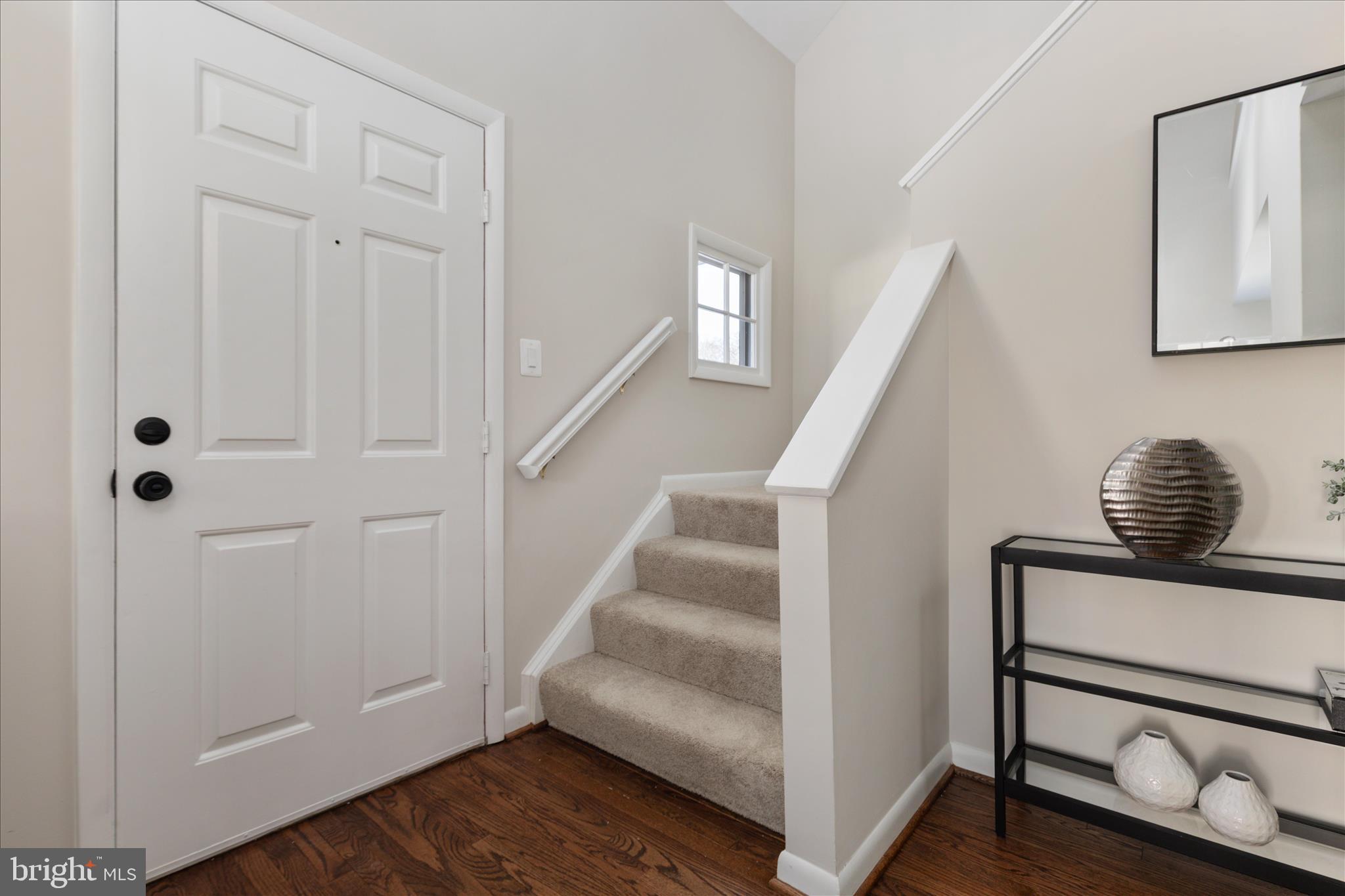 COUNTRYSIDE - Residential