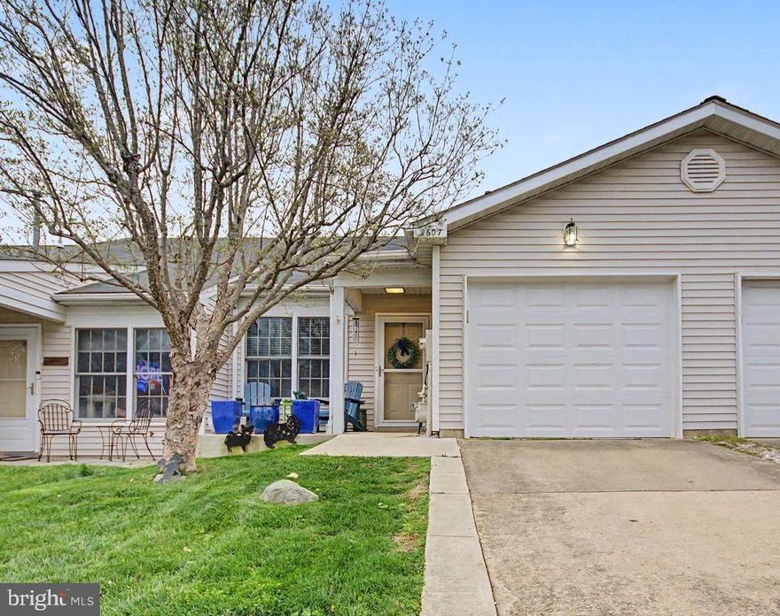 Completely updated and impressively spacious, this beautifully maintained villa offers over 1,900 square feet of bright, comfortable living. Designed for convenient one-level living, the main floor features a generous primary suite with a private bath, a powder room for guests, and a laundry area ideally located just off the kitchen and garage.
The upper level adds even more flexibility, offering a second bedroom, full bath, and a versatile bonus space perfect for a den, sitting area, or home gym.
Thoughtfully renovated and tastefully appointed throughout, this home exudes warmth and pride of ownership, delivering a true move-in ready experience with a perfect balance of comfort, style, and low-maintenance living.
Situated in the highly desirable Heritage Harbour community, residents enjoy exceptional amenities including a beautiful lodge, indoor and outdoor pools, fitness center, golf course, tennis and pickleball courts, scenic walking paths, waterfront access with boat slips and kayak storage, on-site dining, a woodworking shop, library, and an active calendar of clubs and social events. This vibrant 55+ community offers a resort-style lifestyle that is truly second to none.