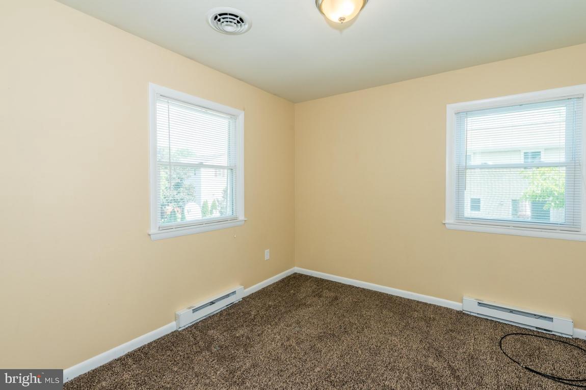 ELIZABETHTOWN BOROUGH - Residential