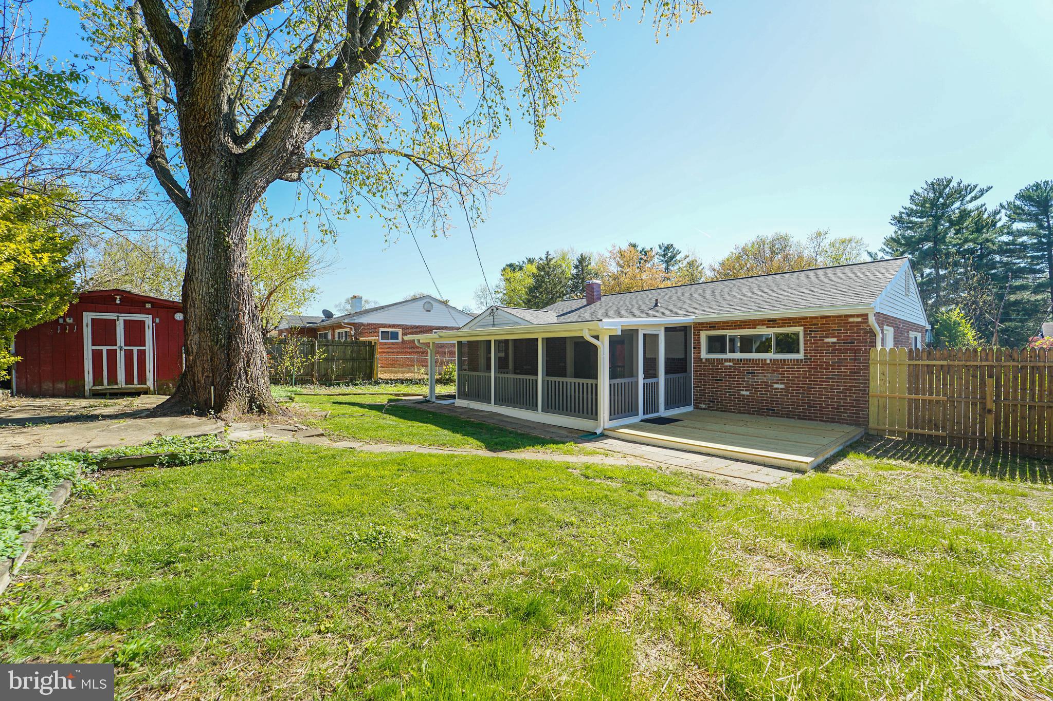 WESTVIEW PARK - Residential