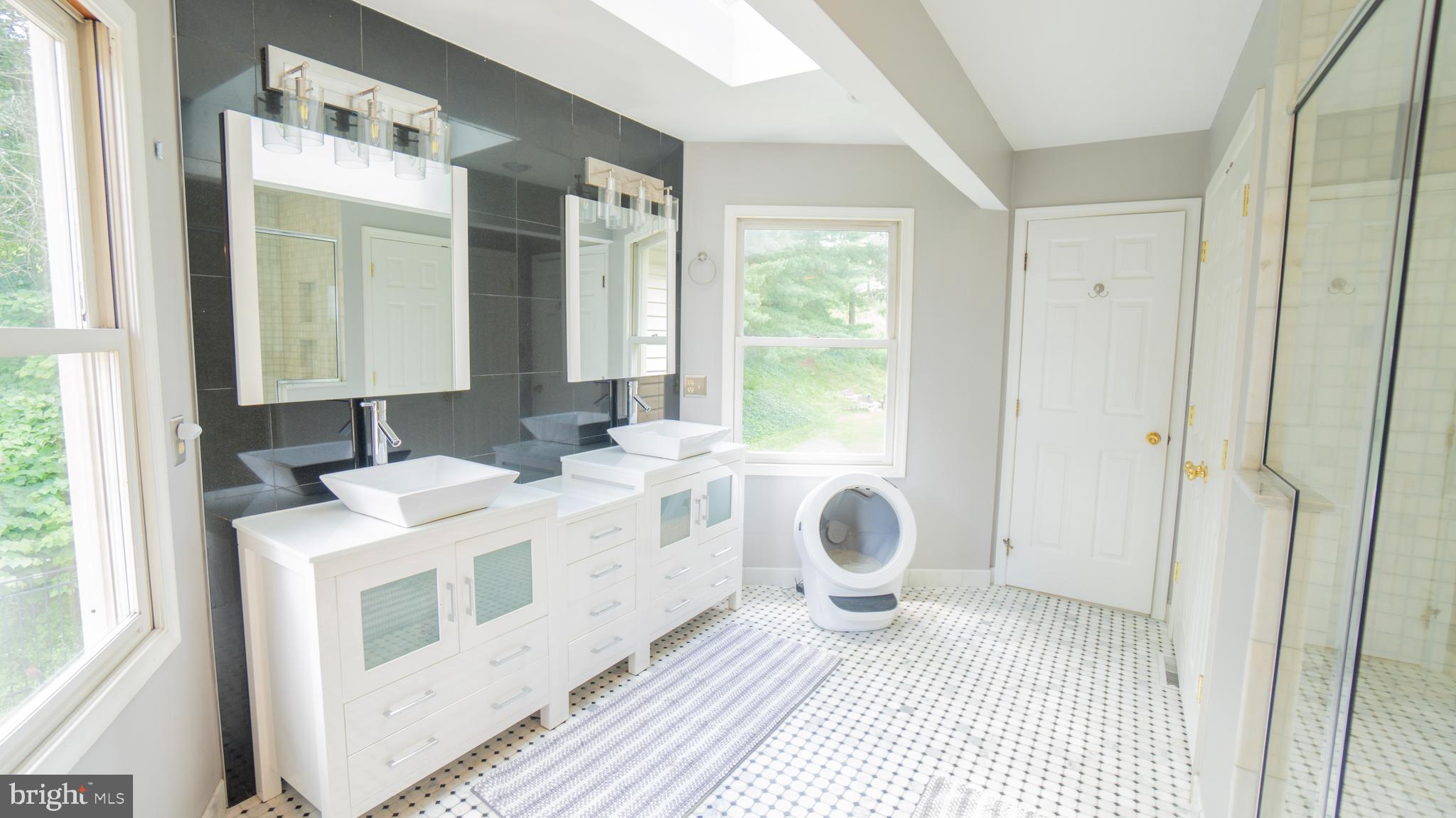 FLORIBUNDA - Residential