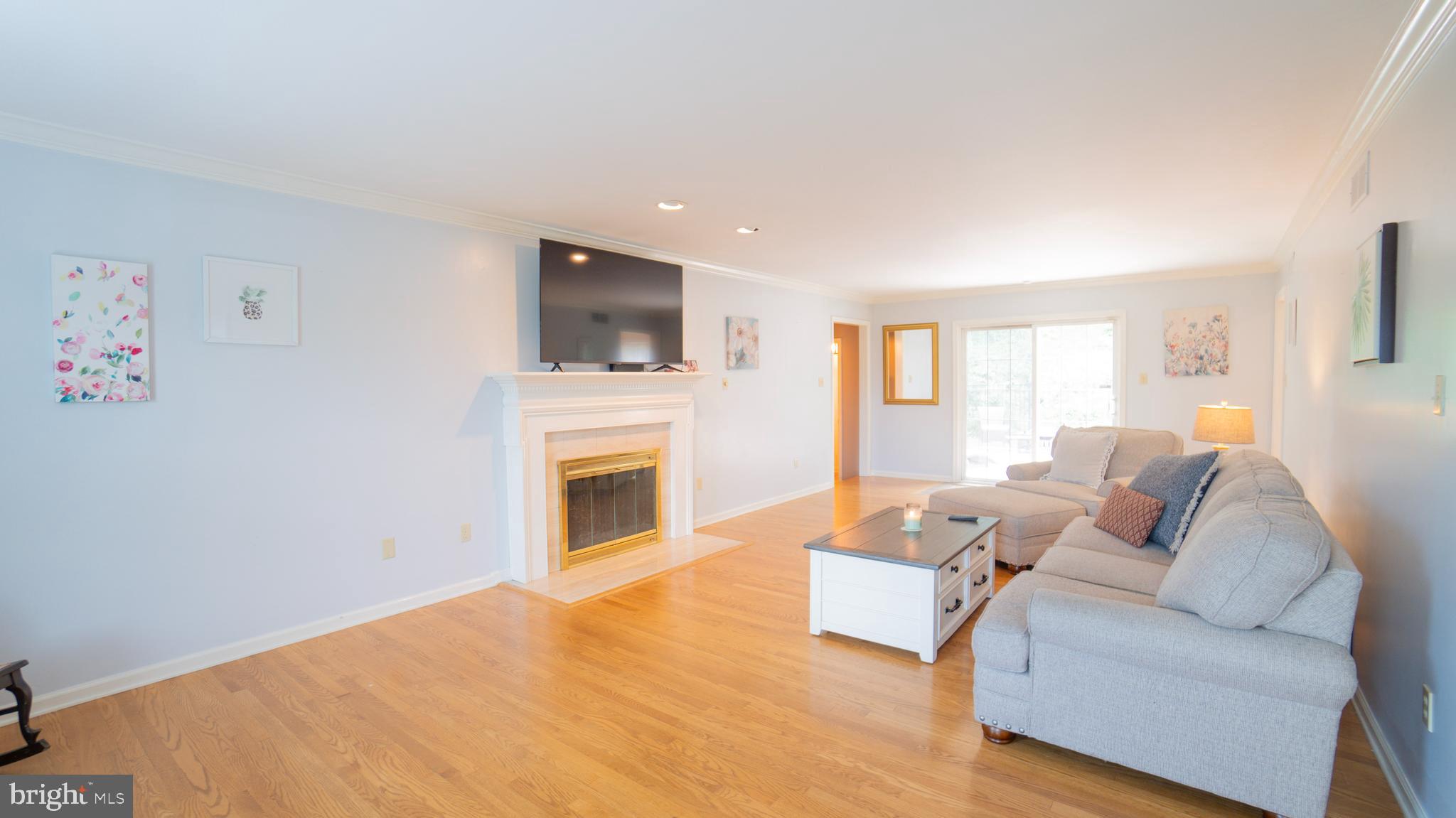 FLORIBUNDA - Residential