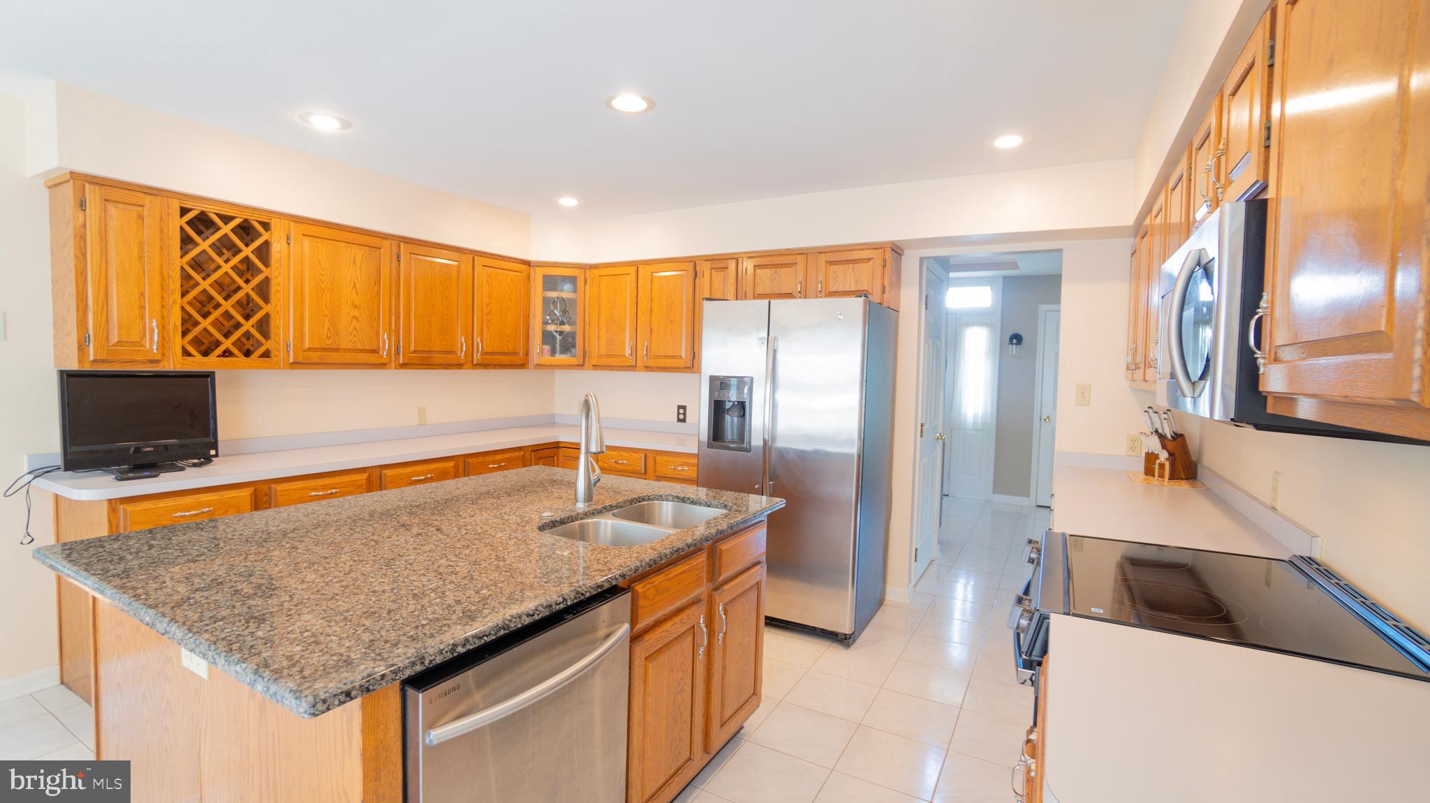 FLORIBUNDA - Residential