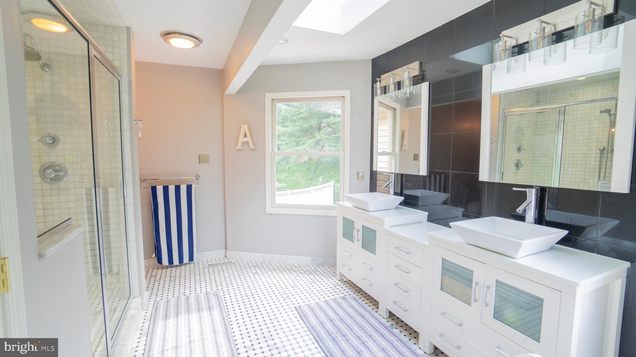 FLORIBUNDA - Residential