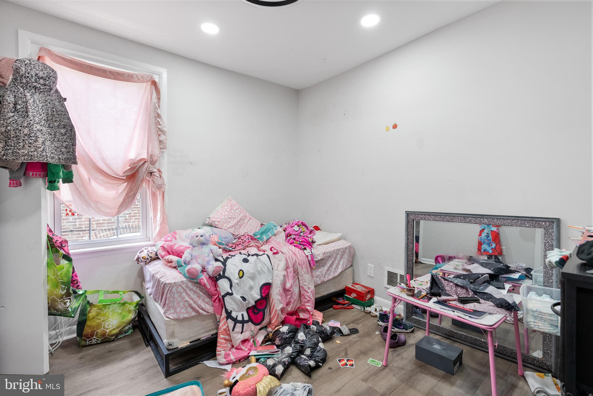 FRANKFORD - Residential