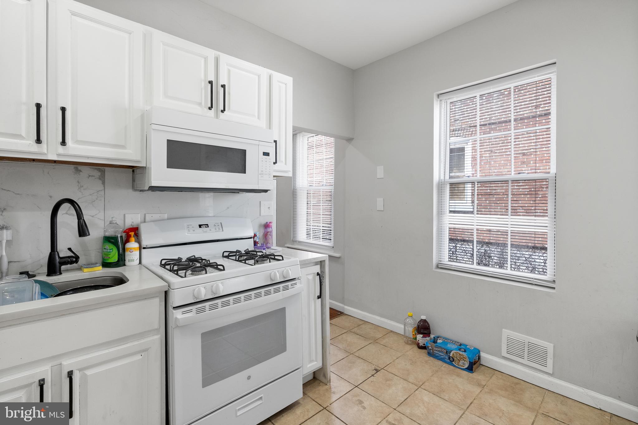 FRANKFORD - Residential