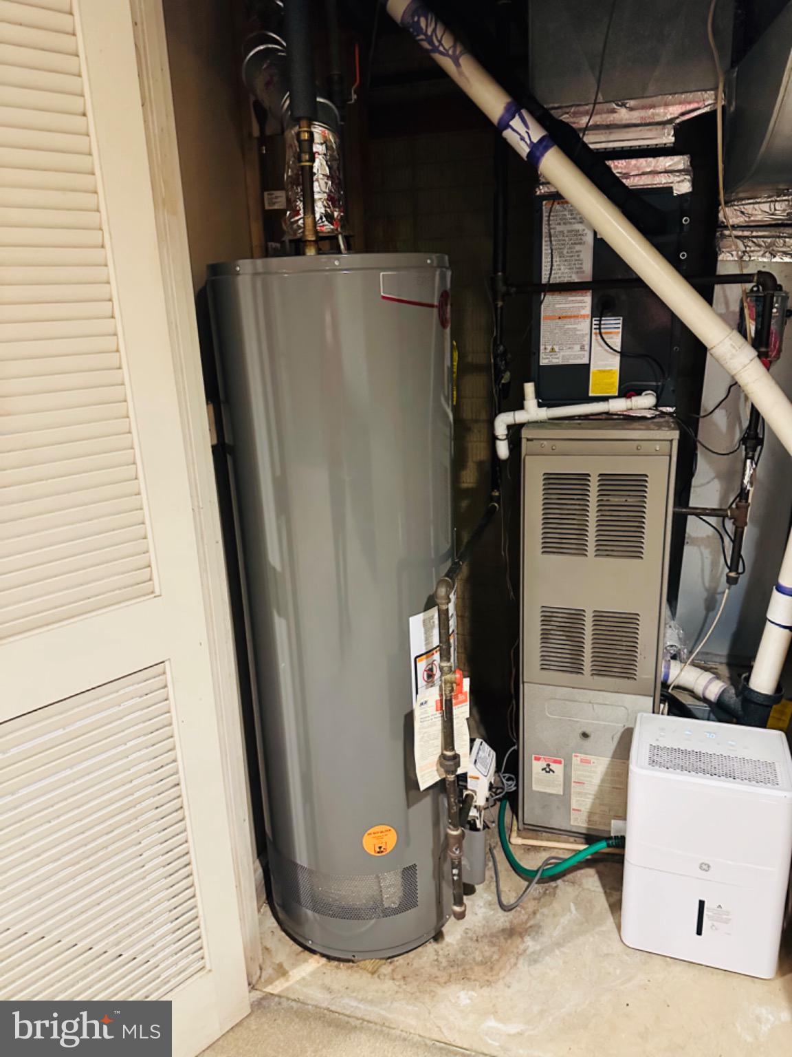 BOSTON COURTS - Residential