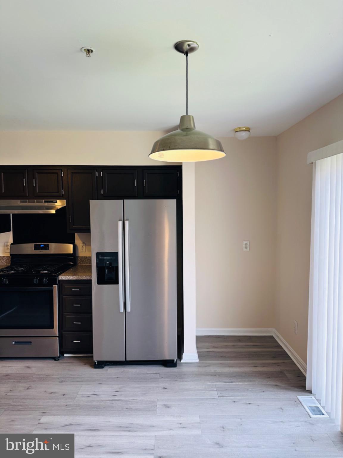 BOSTON COURTS - Residential