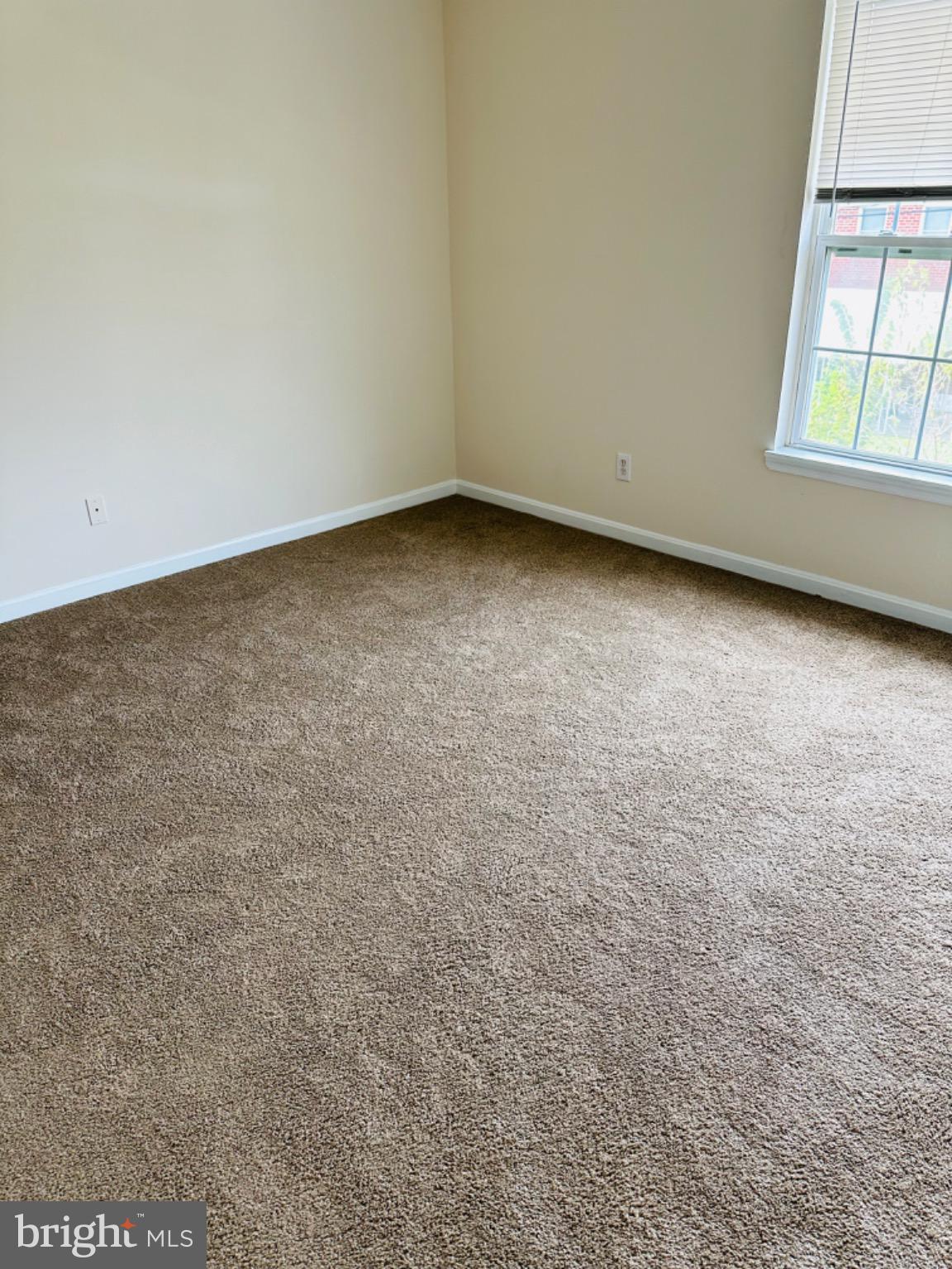 BOSTON COURTS - Residential