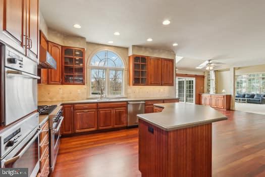 THORNCROFT WOODS - Residential