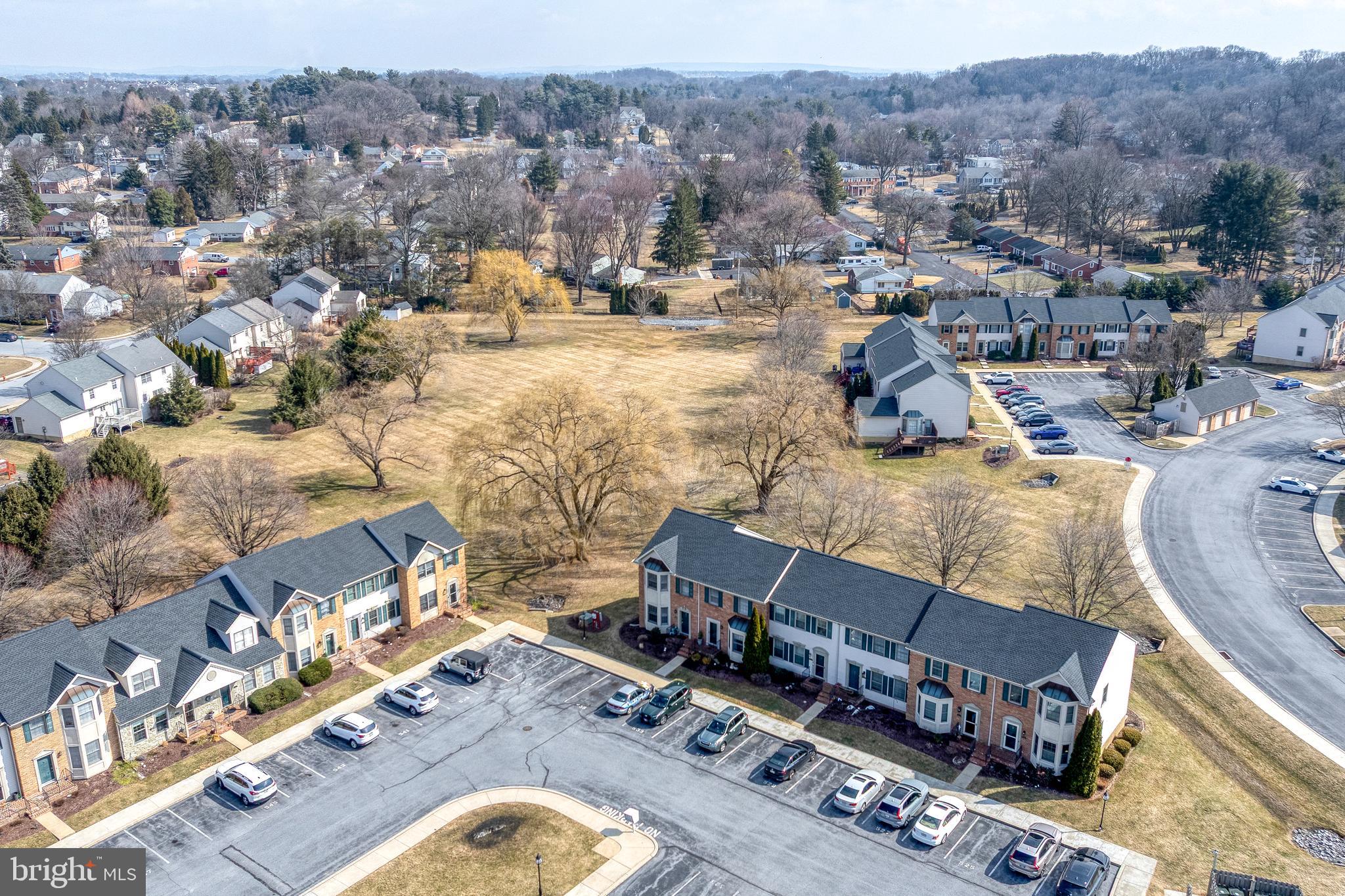 COBBLESTONE COURT - Residential