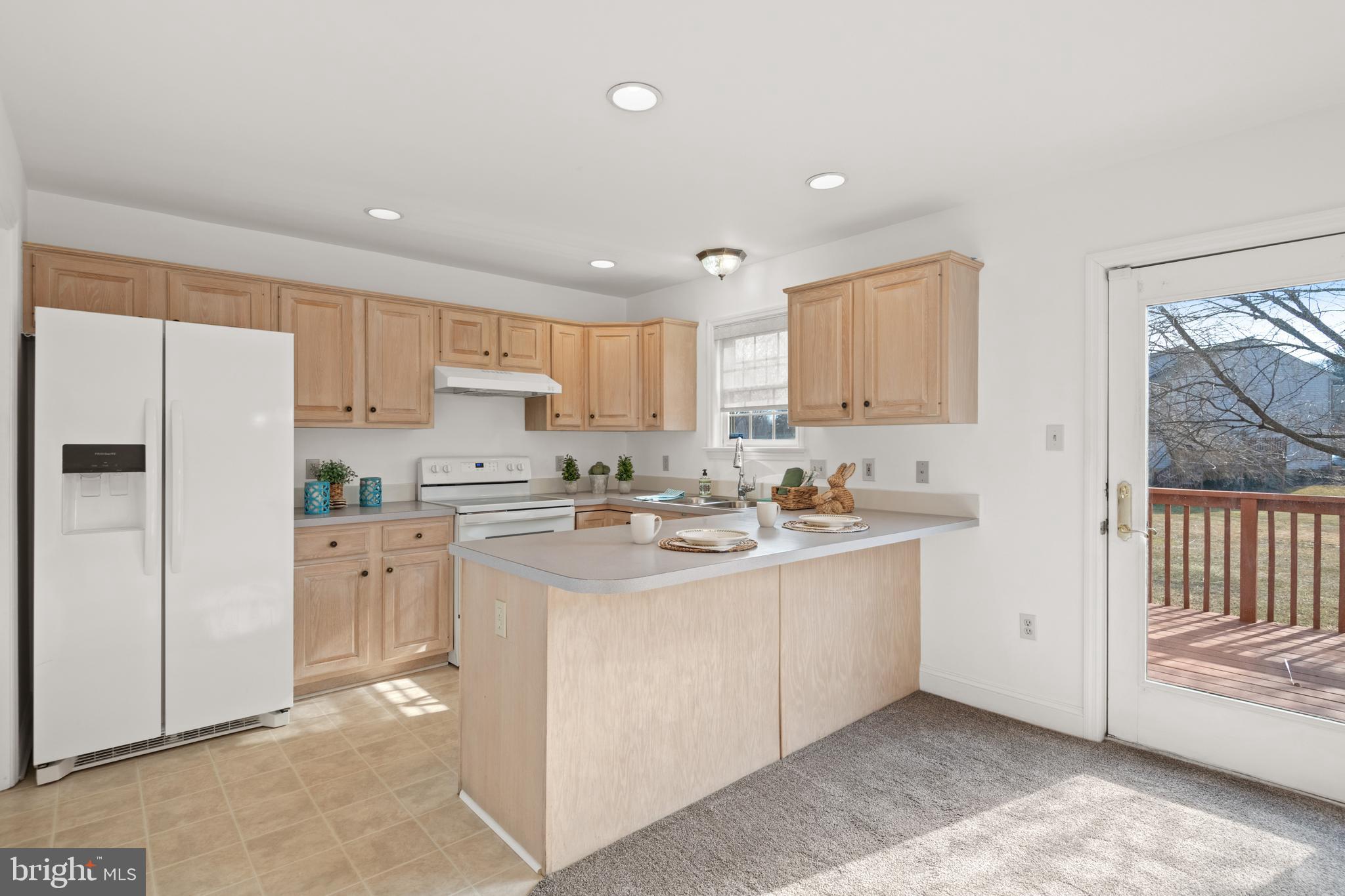 COBBLESTONE COURT - Residential