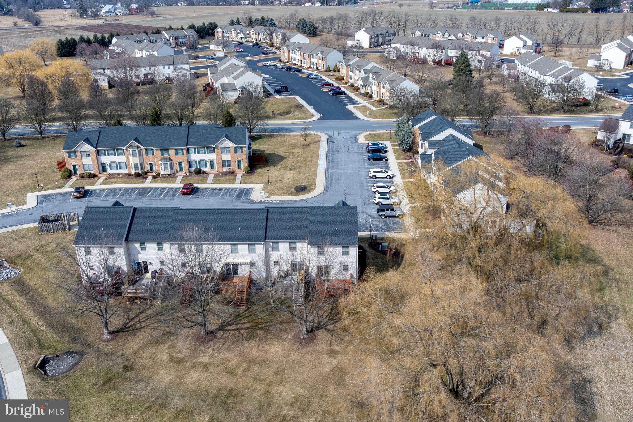 COBBLESTONE COURT - Residential