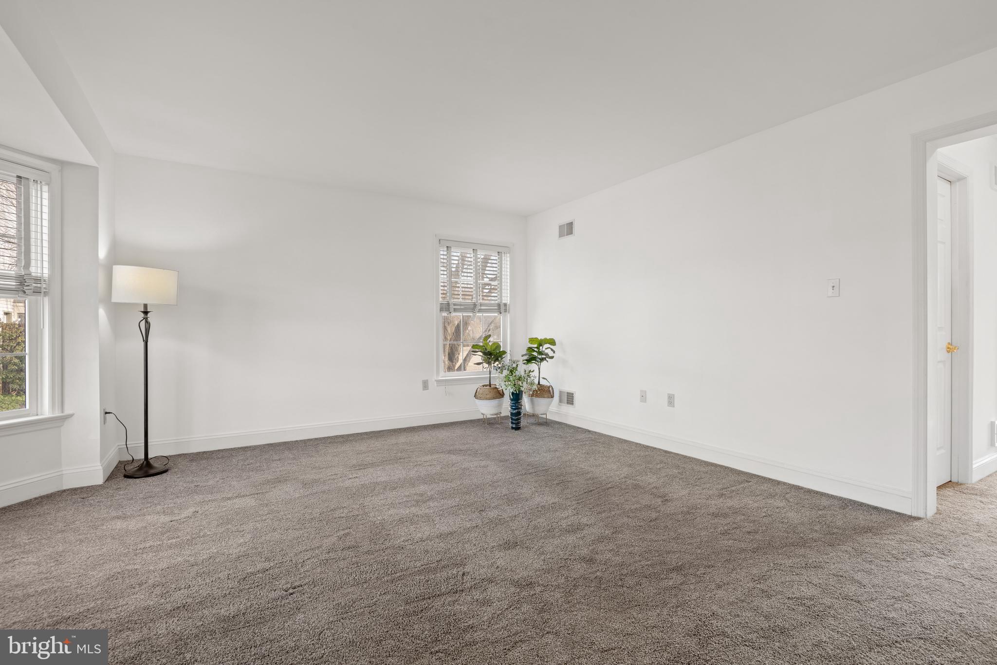 COBBLESTONE COURT - Residential