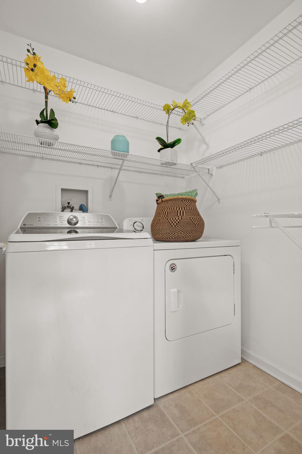 COBBLESTONE COURT - Residential