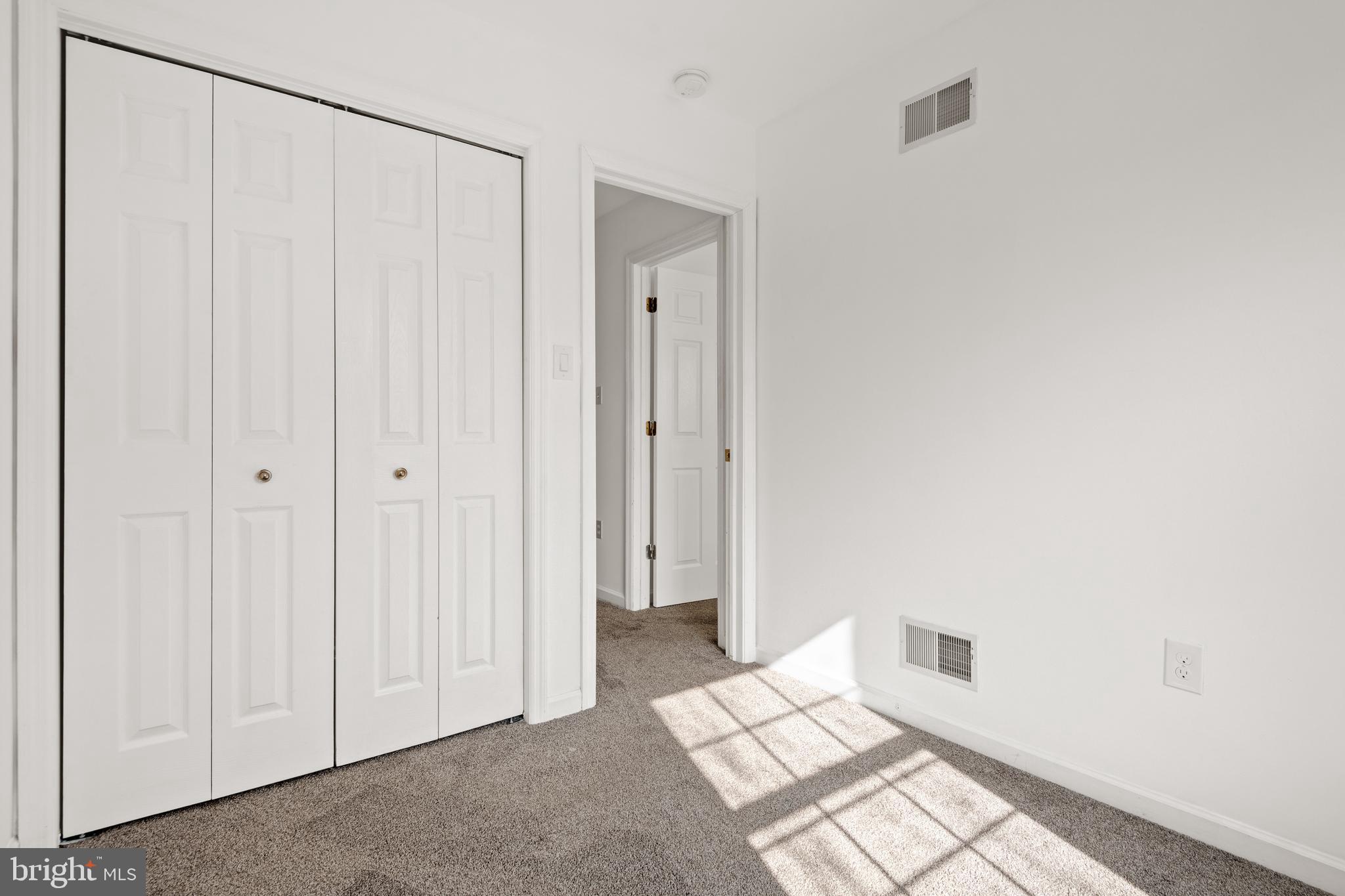 COBBLESTONE COURT - Residential