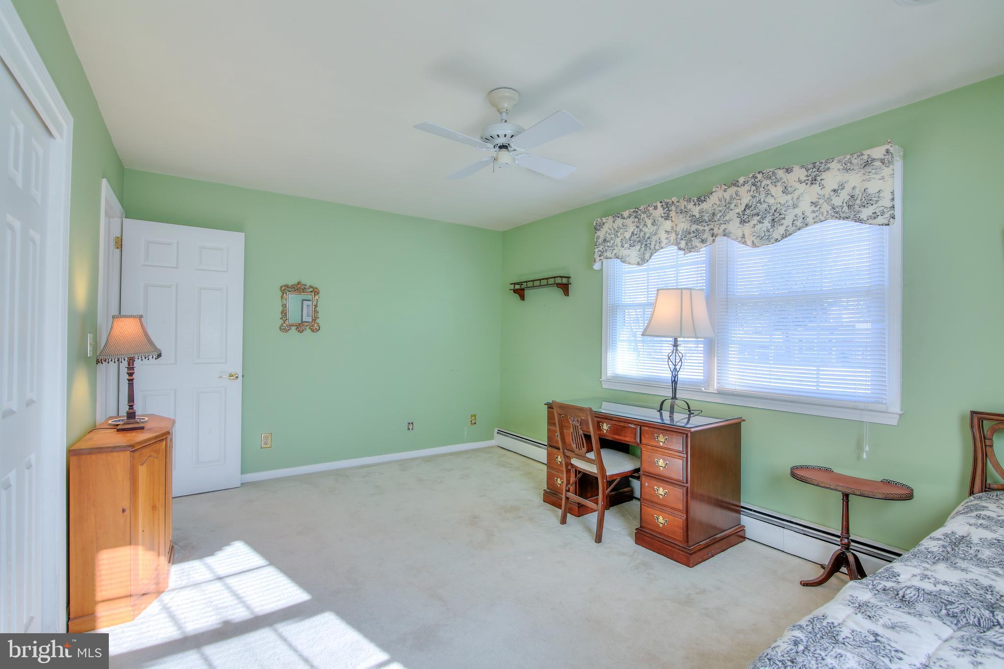 SUNNYBROOK - Residential