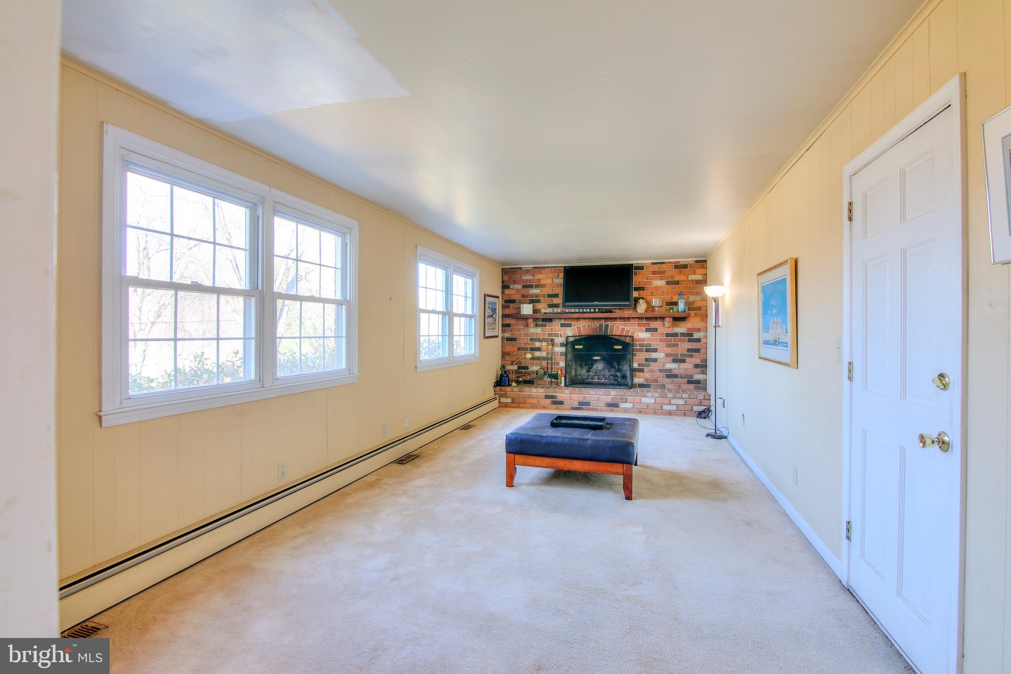 SUNNYBROOK - Residential