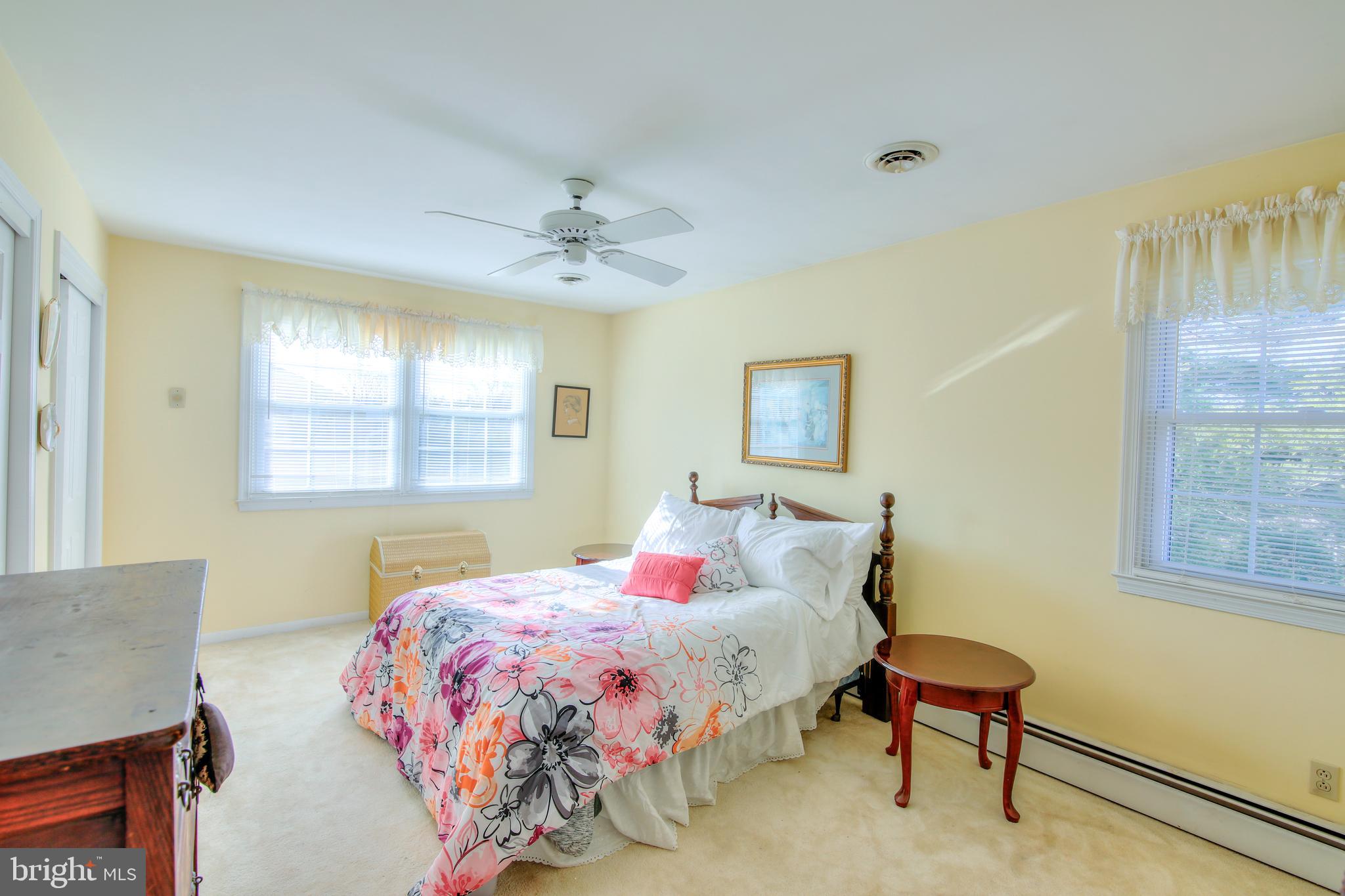 SUNNYBROOK - Residential