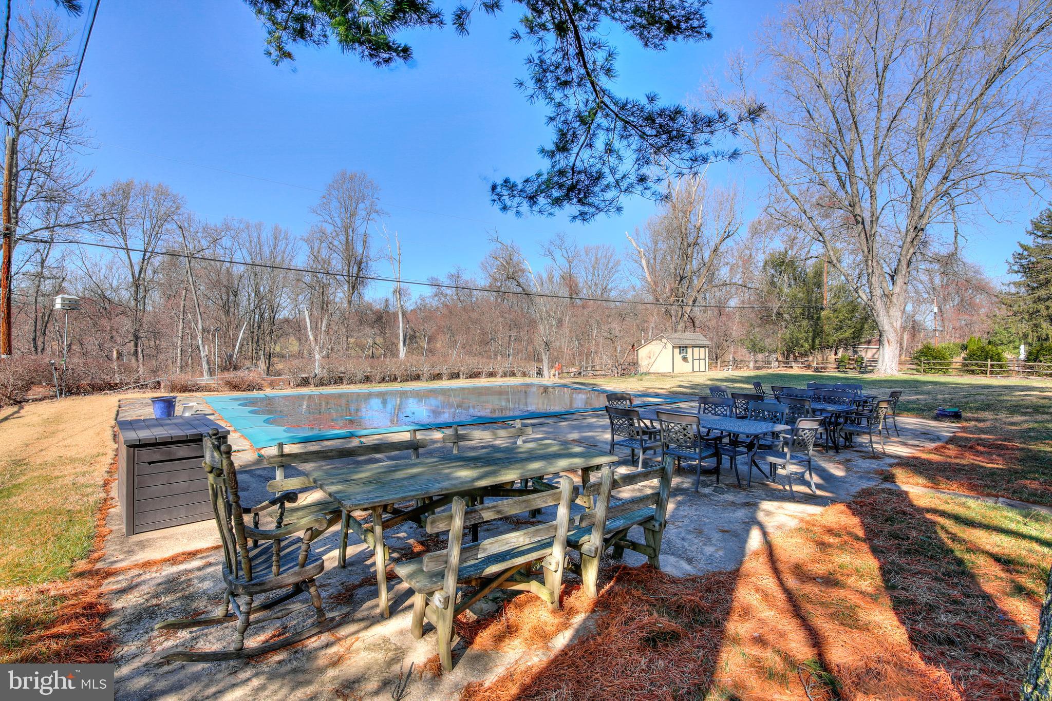 SUNNYBROOK - Residential