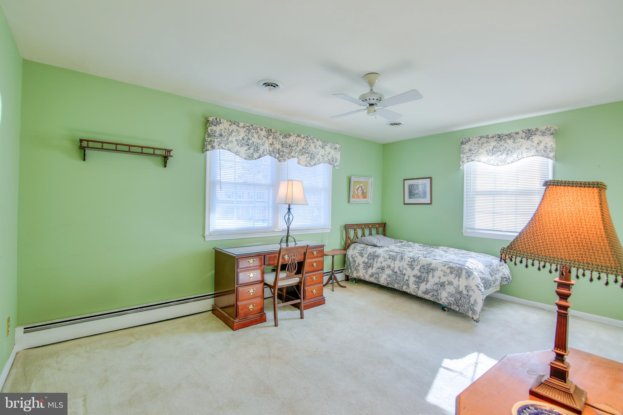 SUNNYBROOK - Residential