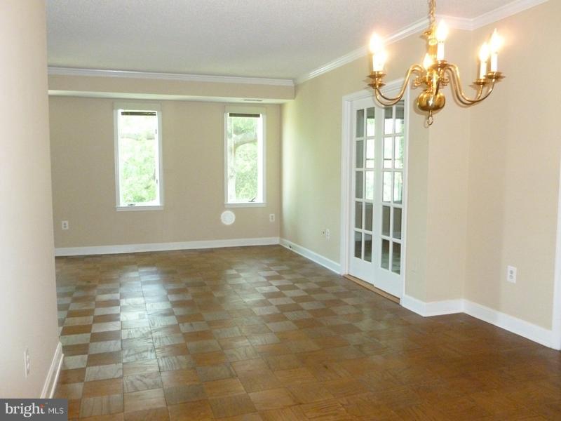 ST ASAPH SQUARE - Residential