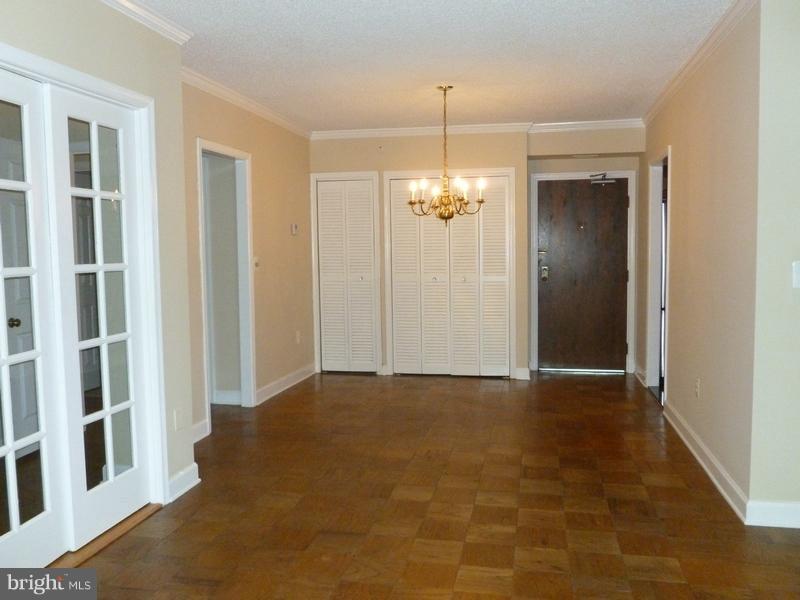 ST ASAPH SQUARE - Residential