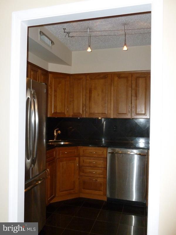 ST ASAPH SQUARE - Residential