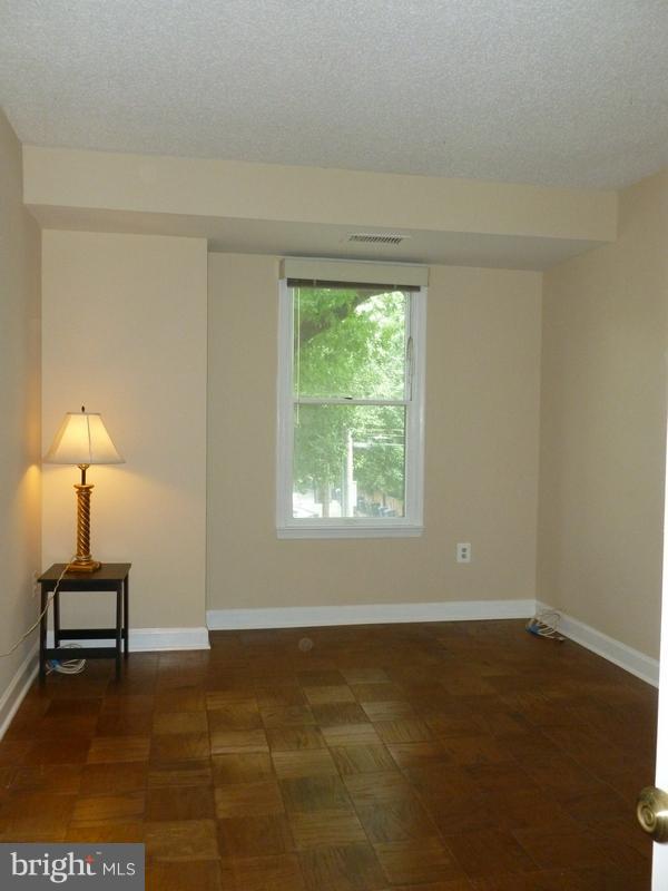 ST ASAPH SQUARE - Residential