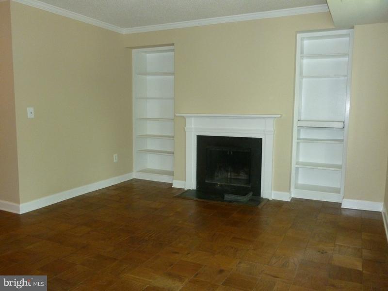 ST ASAPH SQUARE - Residential